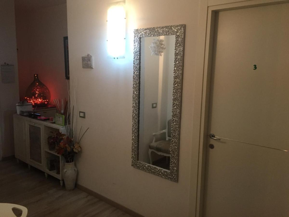 B&B Spqr Rom Exteriör bild