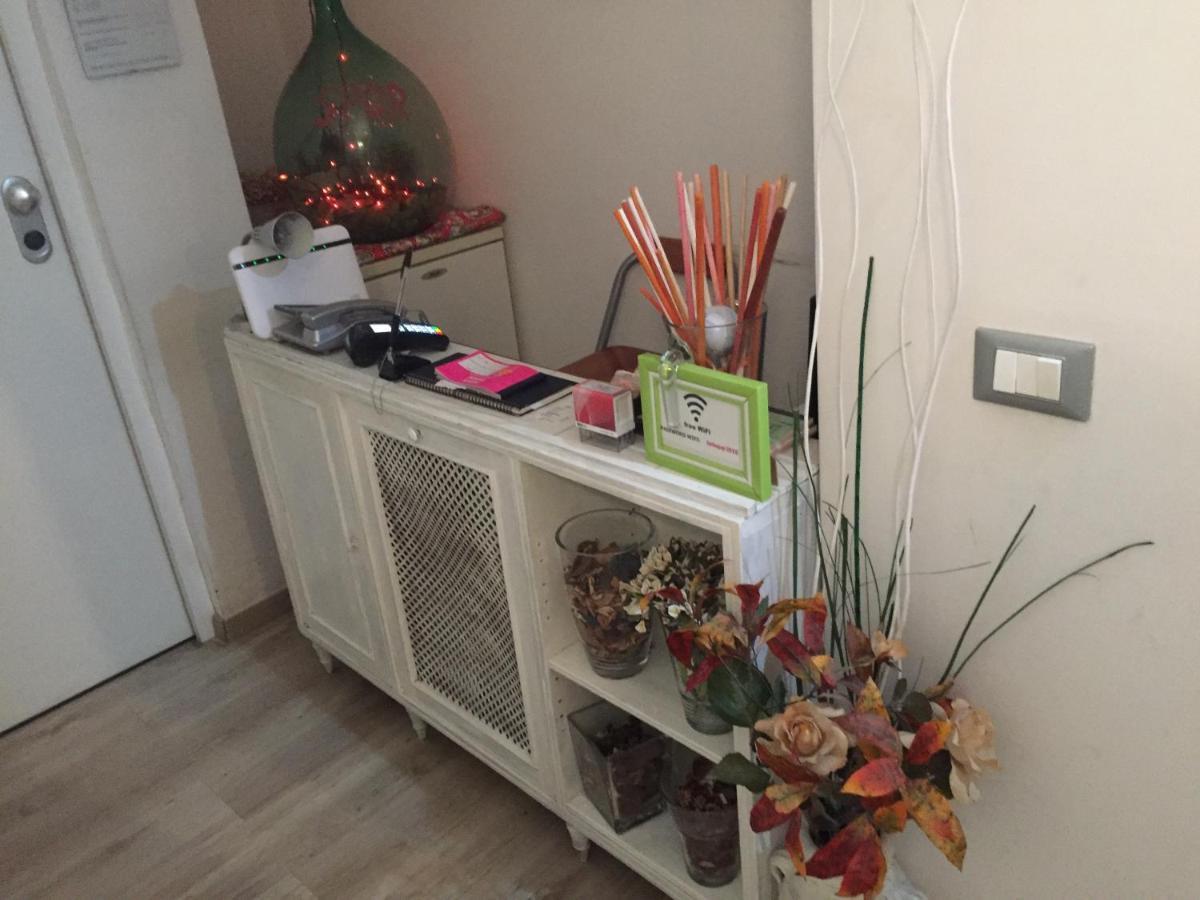 B&B Spqr Rom Exteriör bild